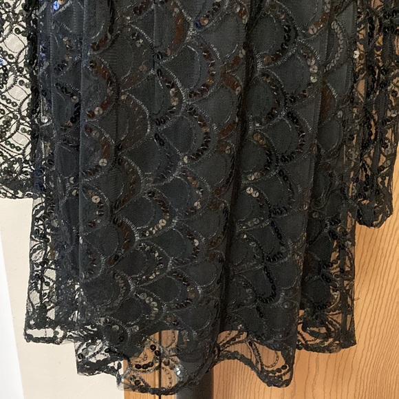 Girls Large dress - Picture 4 of 14